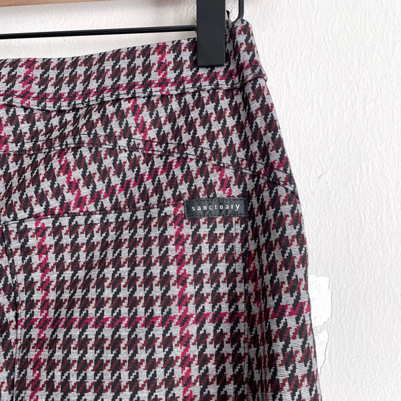 Houndstooth Pull On Legging