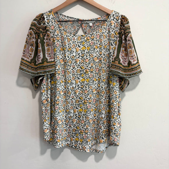 Floral Keyhole Top