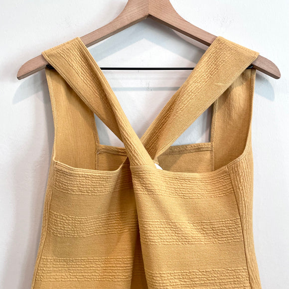 Crossback Sleeveless Top