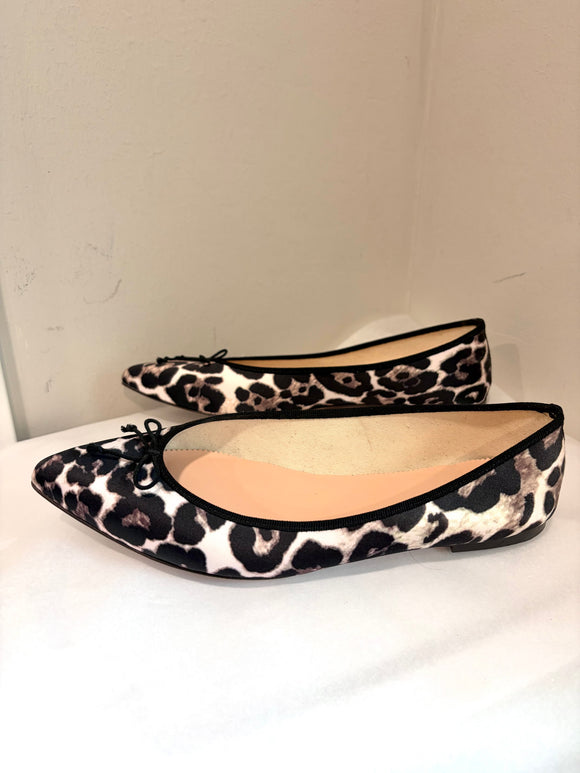 Leopard Flats