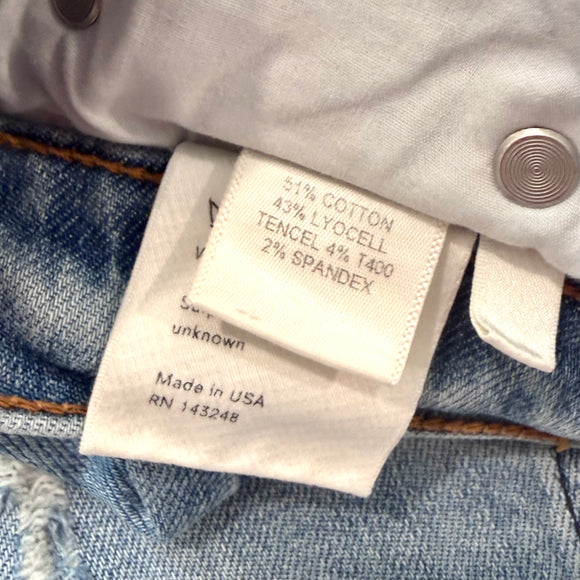 Distressed High Rise Skinny Jeans