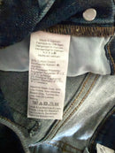 Buttonfly Cut Off Jeans-9