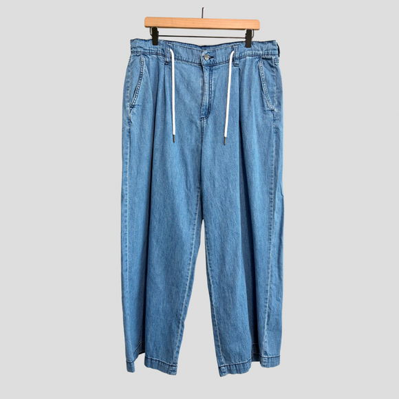 Wide Leg Jeans