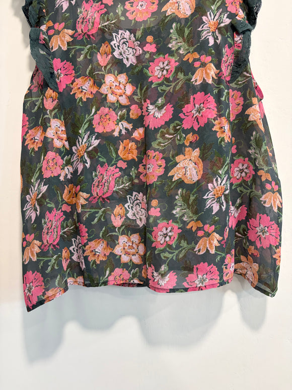 Floral Lace Ruffle Top