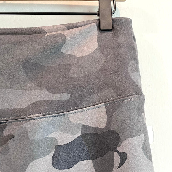 Camo Suede Like Leggings