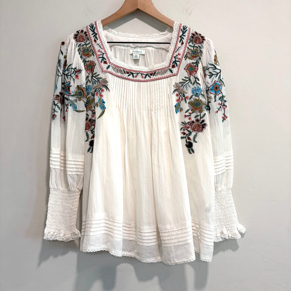 Floral Embroidered Peasant Top