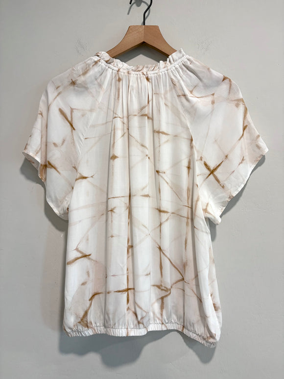 Peasant Top
