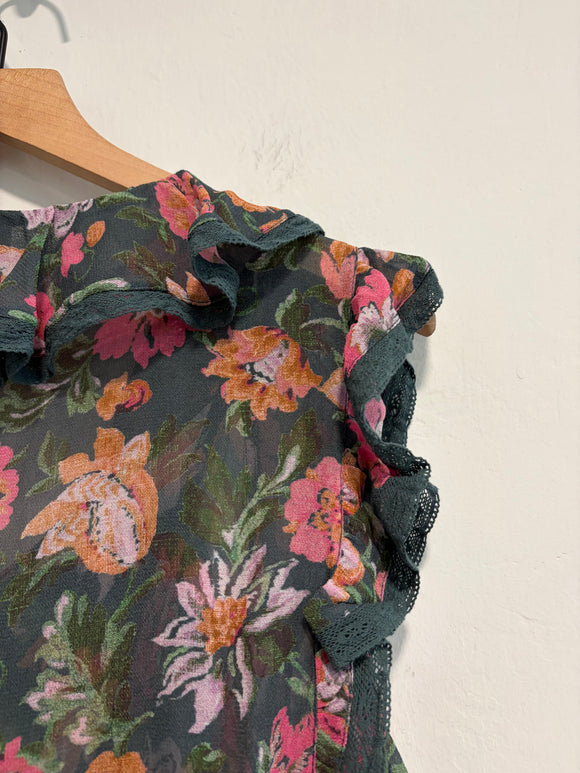 Floral Lace Ruffle Top