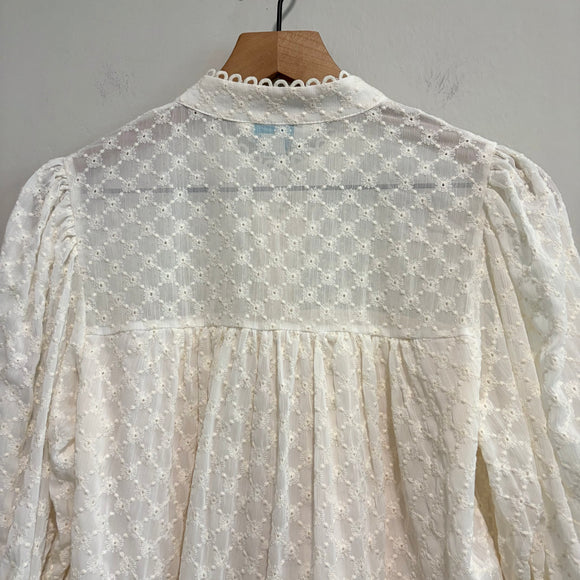 Eyelet Loop Trim Top