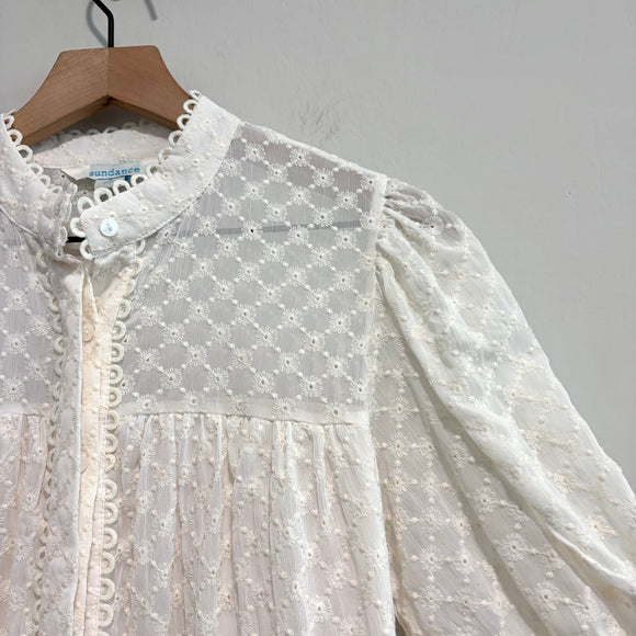 Eyelet Loop Trim Top