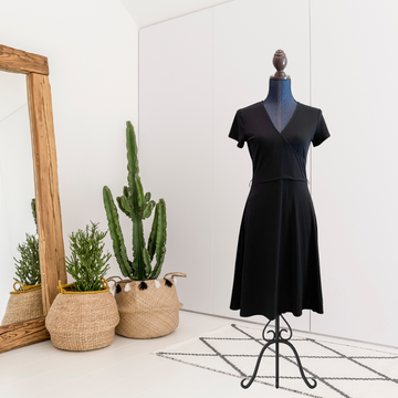 V-Neck Short Sleeve Dress