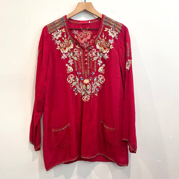 Floral 1/4 Button Embroidered Top