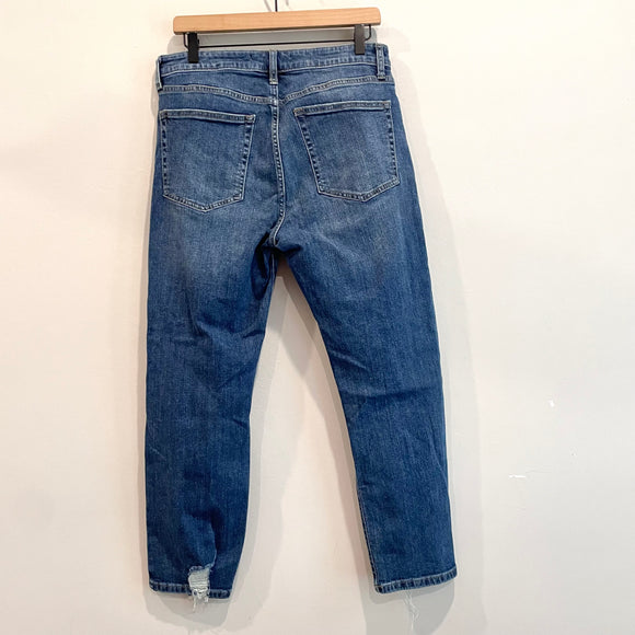Distressed Slim Crop Jeans