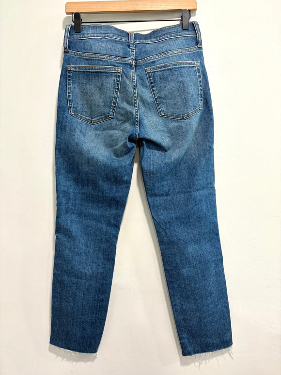 Buttonfly Cut Off Jeans