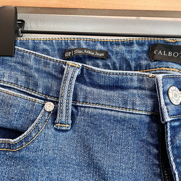 Slim Ankle Jeans