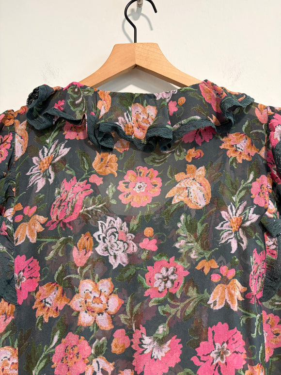 Floral Lace Ruffle Top