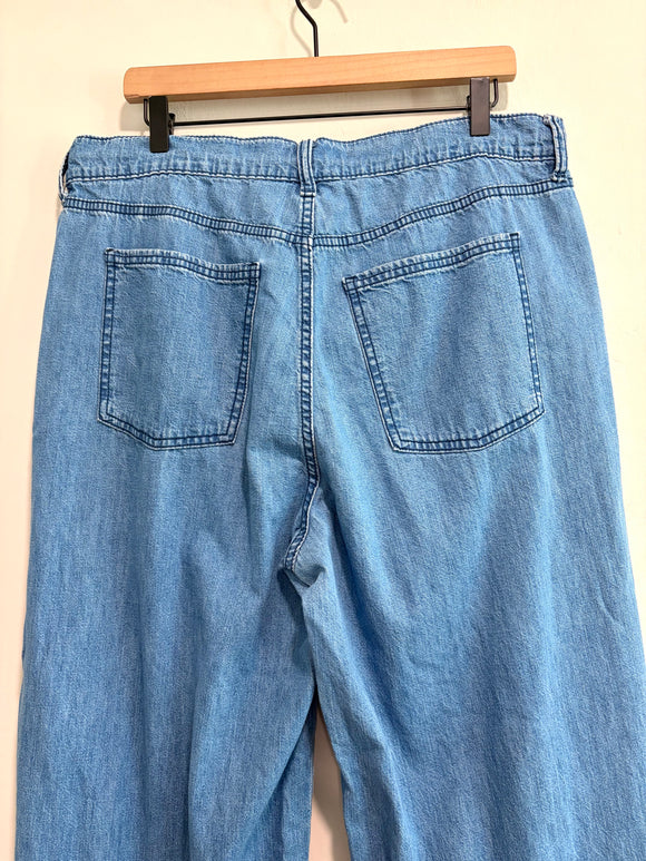 Wide Leg Jeans