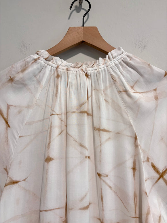 Peasant Top