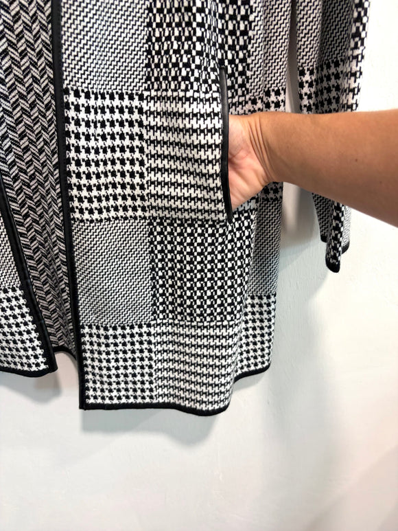 Houndstooth Plaid Cardigan