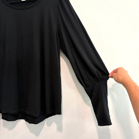 Button Wrist Top