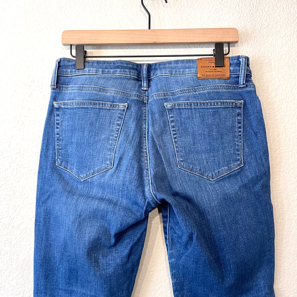Distressed Skinny Jeans