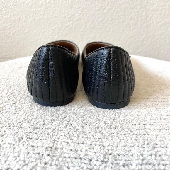 Seam Toe Flats