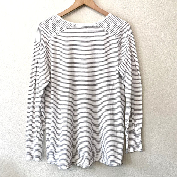 Striped Lace V-Neck Tee