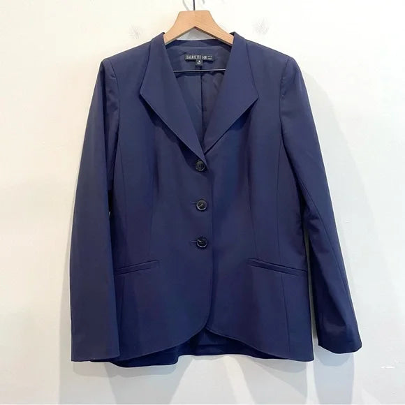 3 Button Close Blazer Jacket