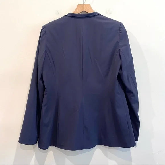 3 Button Close Blazer Jacket