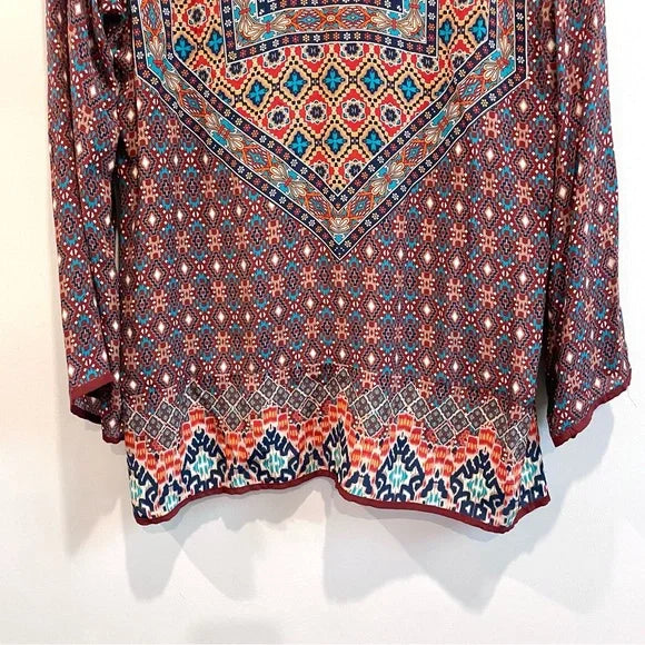 Geometric V-Neck Top