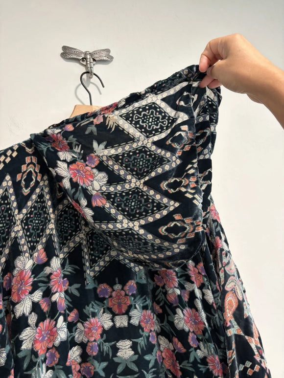 Burnout Geometric Floral Velvet Hoodie Top