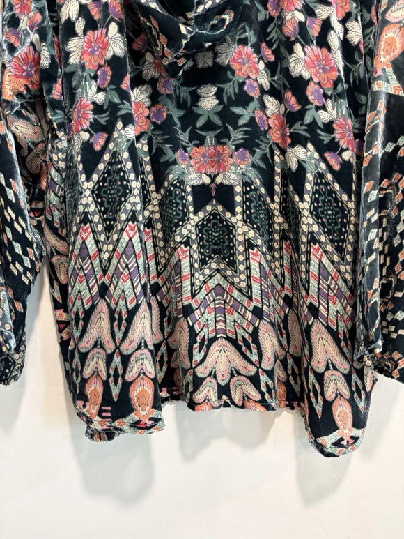Burnout Geometric Floral Velvet Hoodie Top