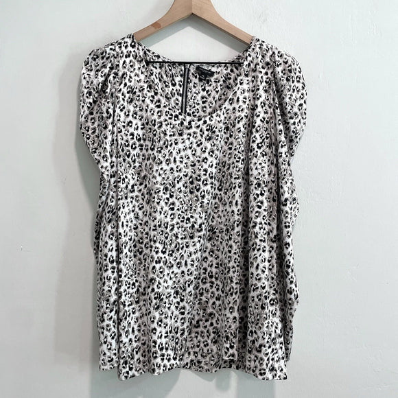 Leopard Top