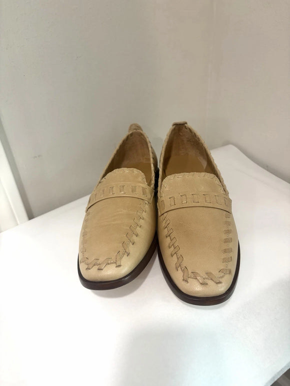 Whipstitch Leather Loafer