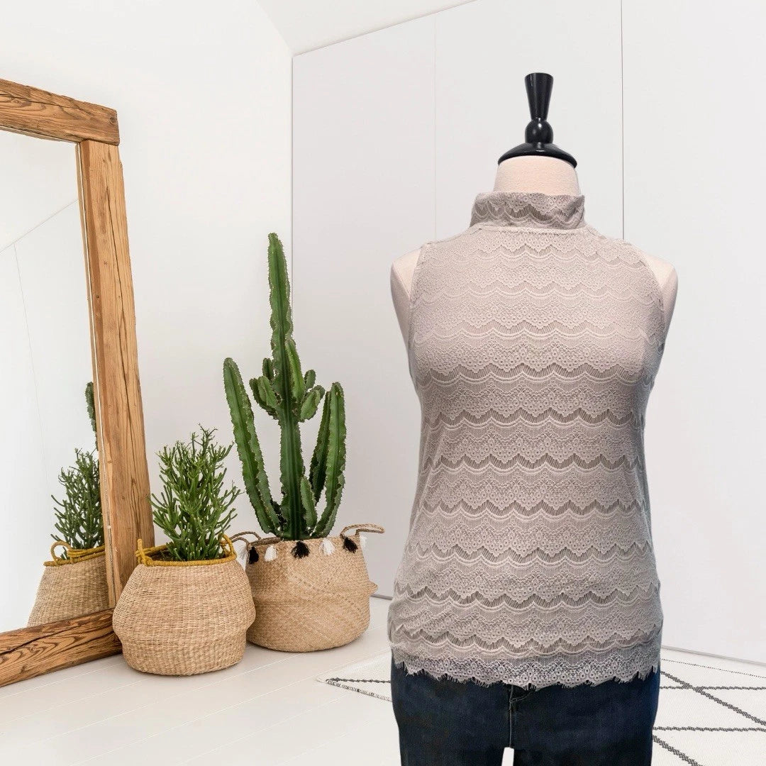 Sleeveless Tops