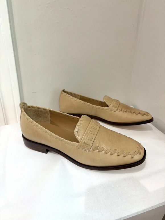 Whipstitch Leather Loafer