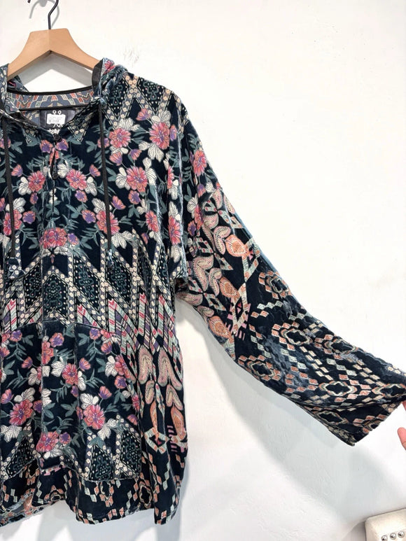 Burnout Geometric Floral Velvet Hoodie Top