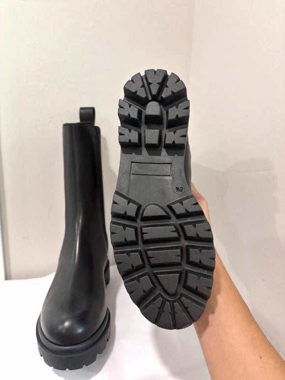 Tall Lug Chunky Boot