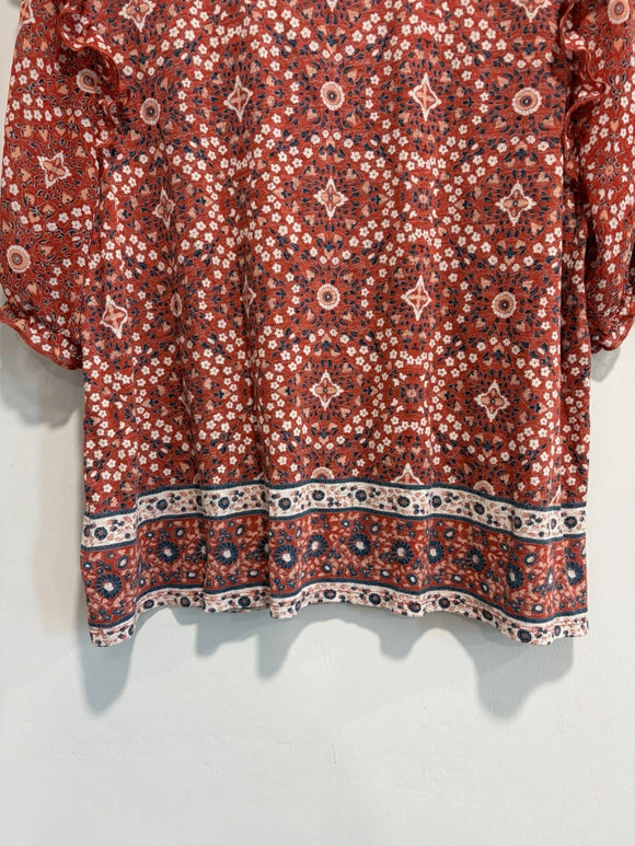 Ruffle Sleeve Geometric Top
