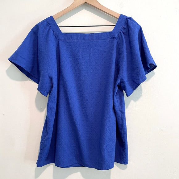 Short Sleeve Square Neck Top