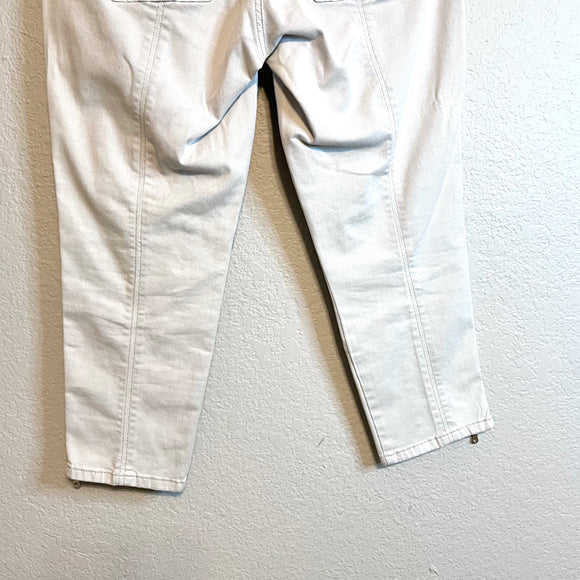 Beaded Slim Crop Pants