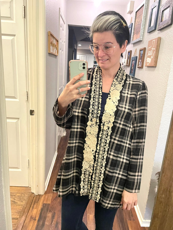 Floral Embroidered Cardigan