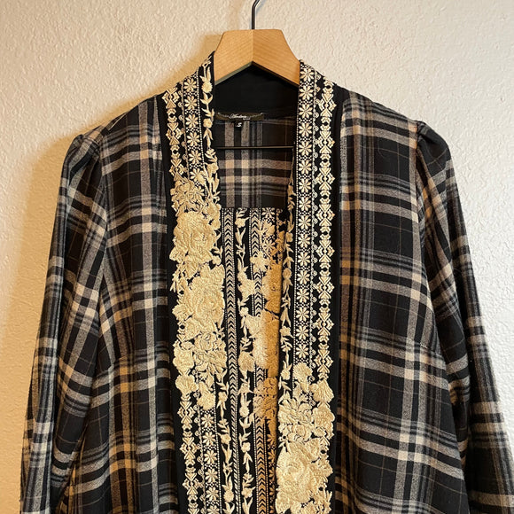 Floral Embroidered Cardigan
