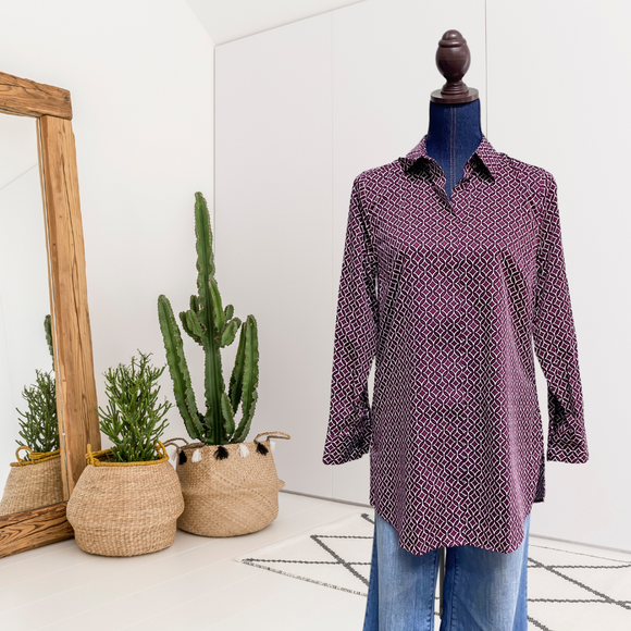 Abstract Print Button Down Top