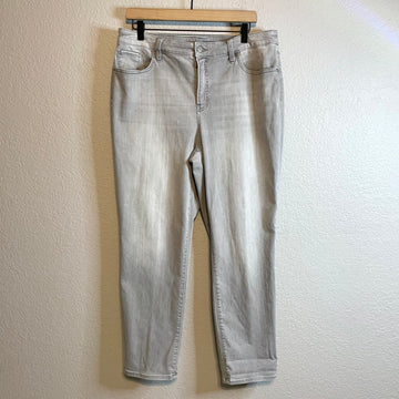 Girlfriend Slim Denim Jeans