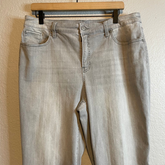 Girlfriend Slim Denim Jeans