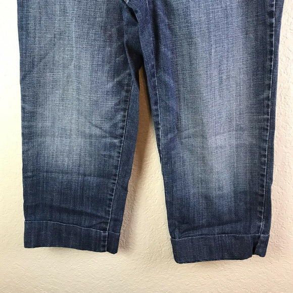 Cropped Blue Jeans